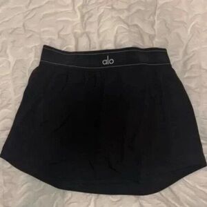 Alo Yoga Black Tennis Skirt , Medium Size , NWOT